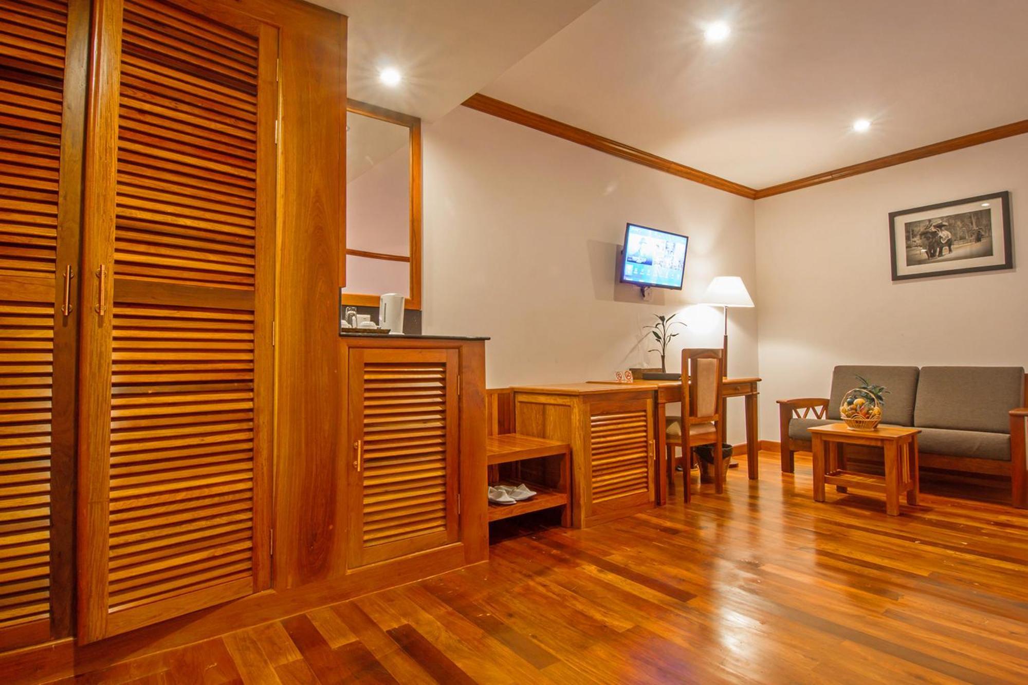 Cheathata Cts Hotel Сием Реап Екстериор снимка