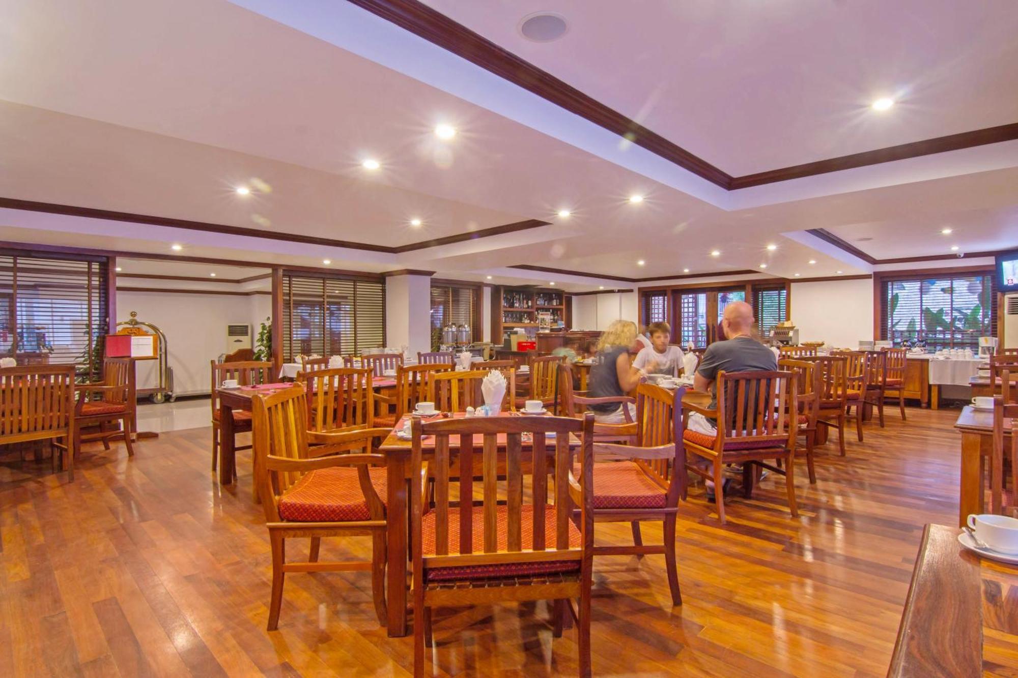 Cheathata Cts Hotel Сием Реап Екстериор снимка